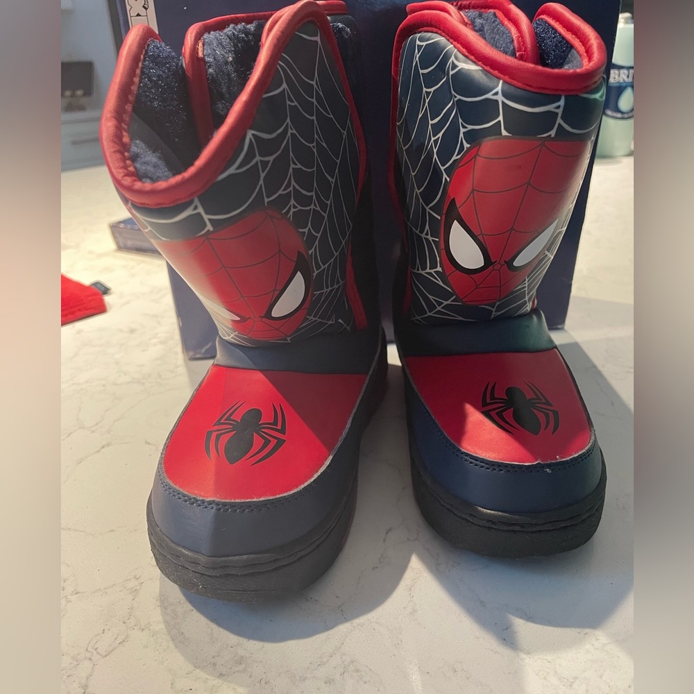 Spider Man Snowboots